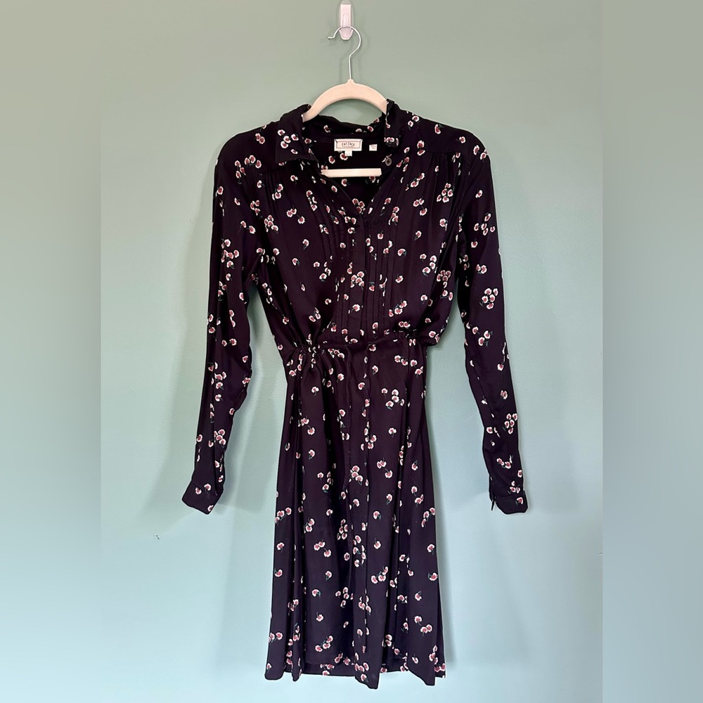 FatFace Long Sleeve Floral Dress | Black with Red & White Print size 4